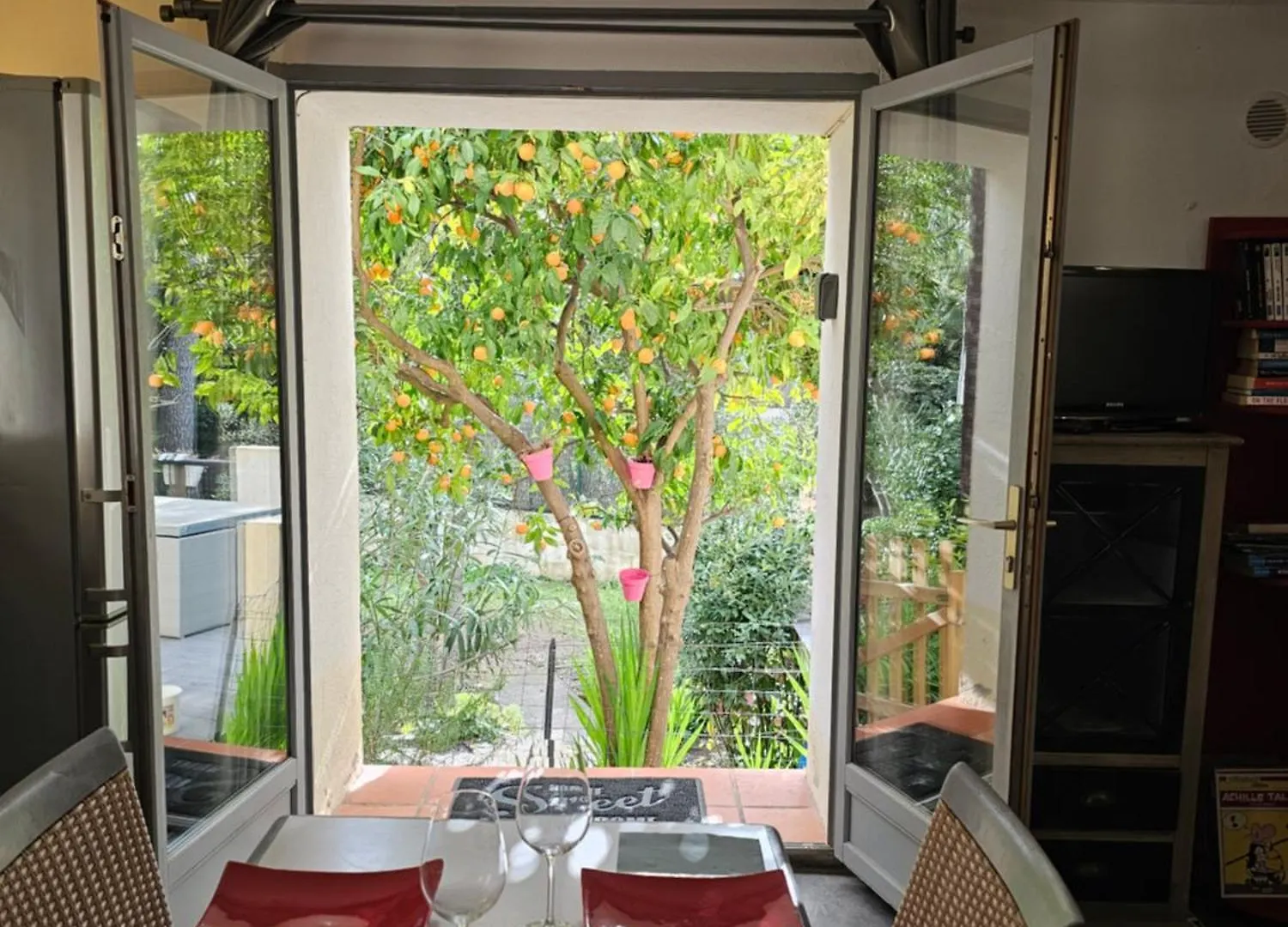 Saint-RaphaëlT2 En Rez-De-Jardin Fleur De Selアパートメント アパート